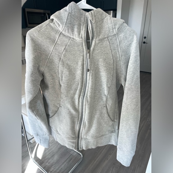 Lululemon Scuba - Picture 2 of 3